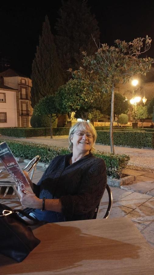 Casa En La Plaza, Hinojares - Ideal For Exploring The Area Esterno foto