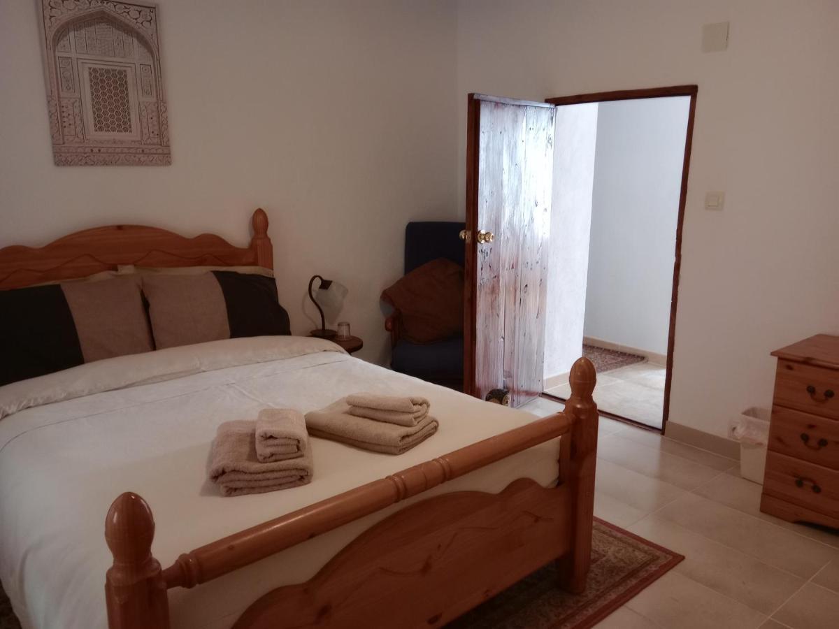 Casa En La Plaza, Hinojares - Ideal For Exploring The Area Esterno foto